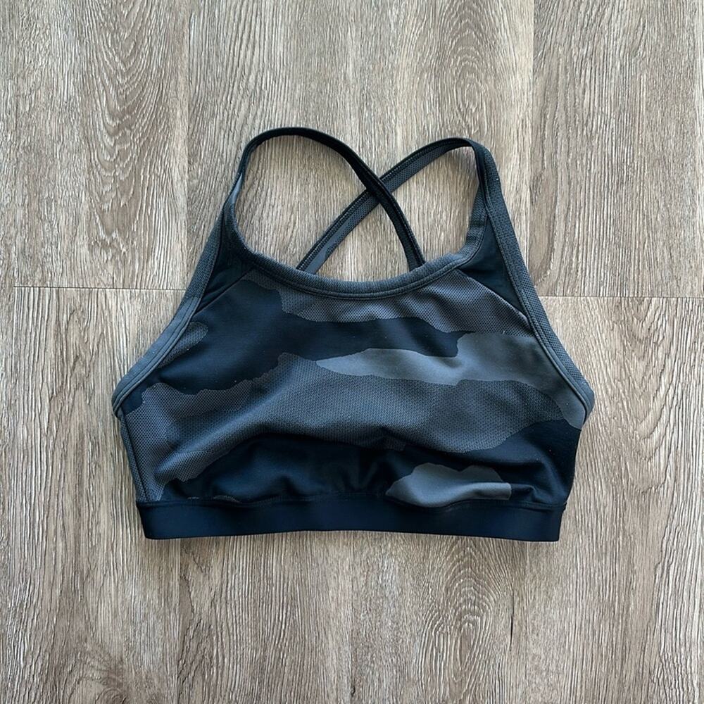 Aerie Crossback Sports Bra Black Camo Size XL